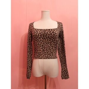 GAGA Leopard Print Long Sleeve Top